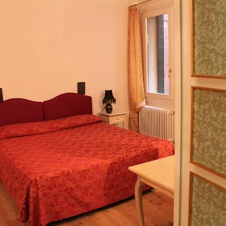Sant'angelo - Fenice In Apartment Venice