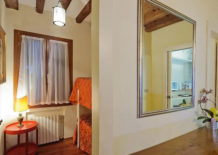 Sant'angelo - Fenice In アパート