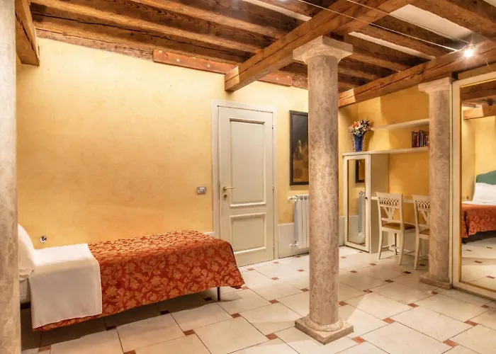 Sant'angelo - Fenice In Appartamento Venezia